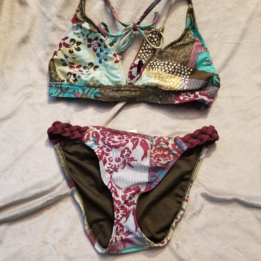 Lucky Brand maroon/floral bikini